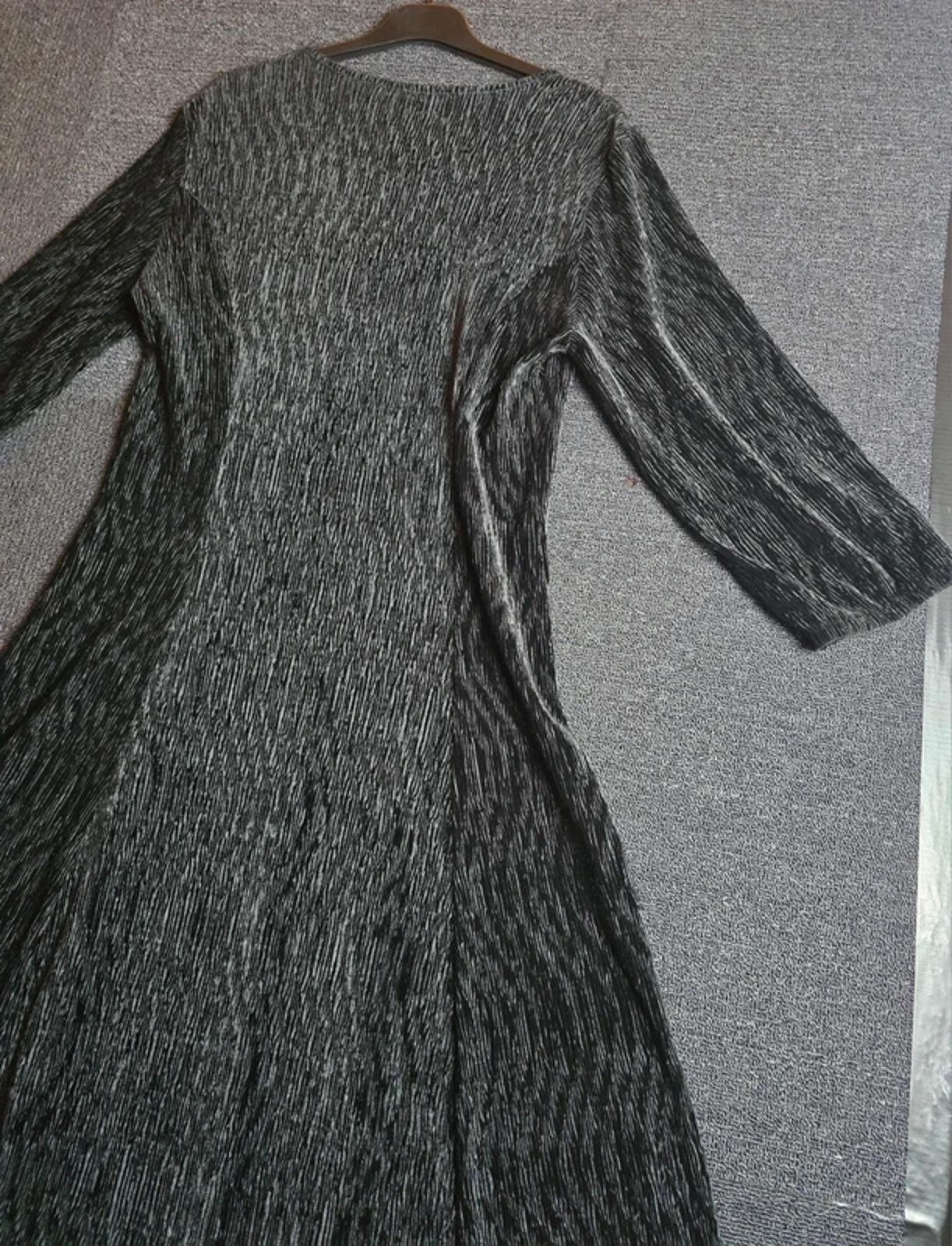 Fransa Velvet Midi Dress Black M Size 10/12 Stretchy V Neck