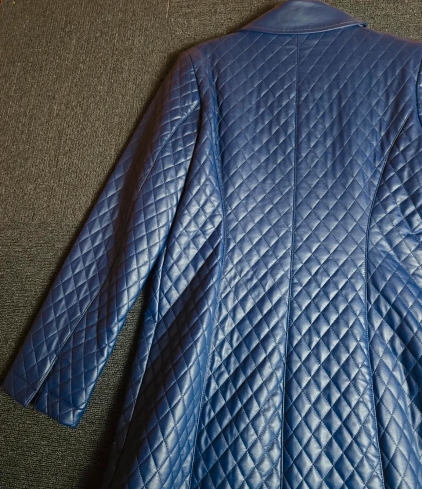 Dennis Basso blue quilted leather jacket small size 8/10