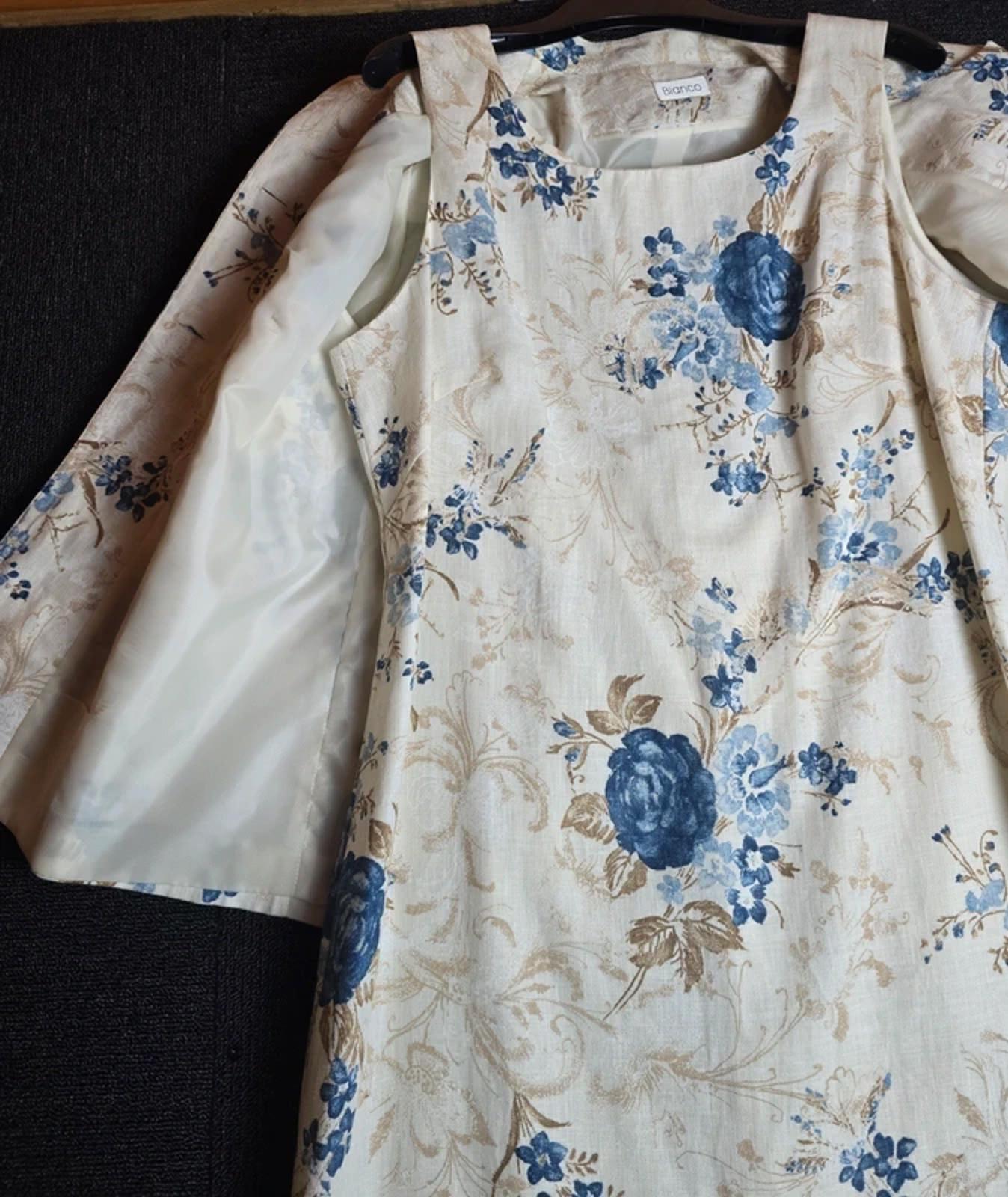 Bianco Mother of the Bride/Groom Cream Blue Floral Linen Dress & Blazer Set  Size 14