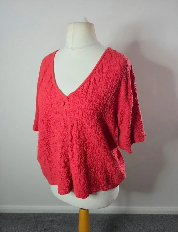 Nutmeg Coral Pink Textured Blouse Size 12 Oversized V Neck 3/4 Sleeve Button Top
