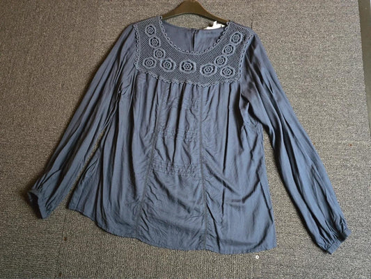 Laura Ashley Blouse Navy Size 14 Smart Causal Crochet