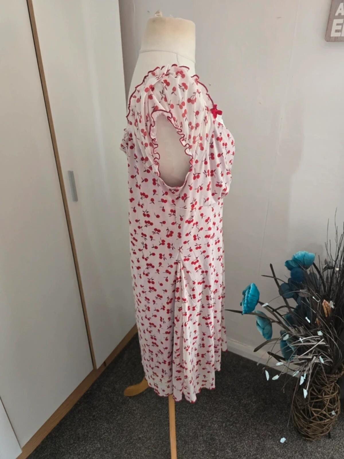 Romwe White & Red Cherry Print Lace V-Neck Dress Size 2XL Size 20