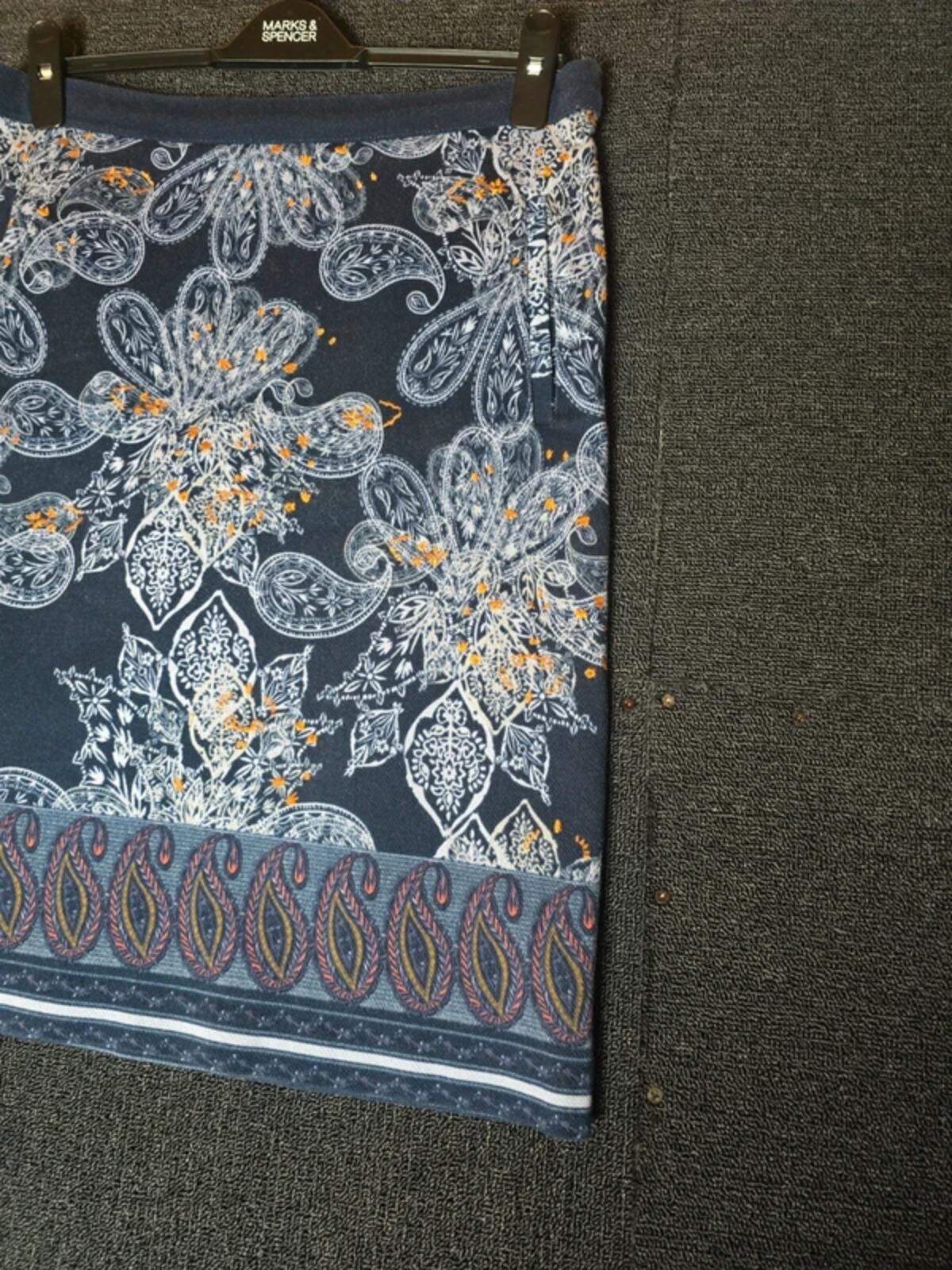 White Stuff navy floral skirt A-line size 10