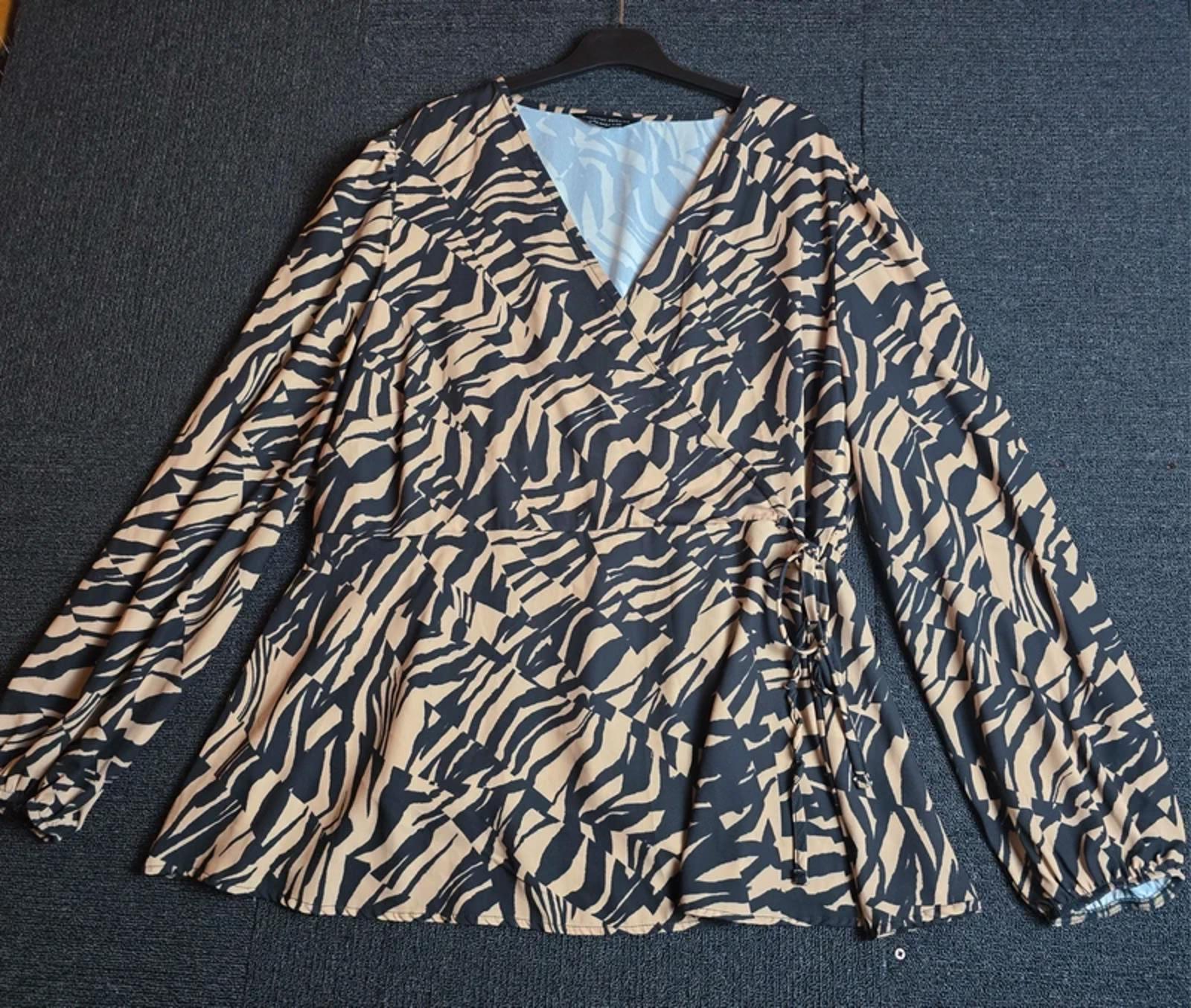 Dorothy Perkins Animal Print Wrap Top Brown Black Size 26 Peplum