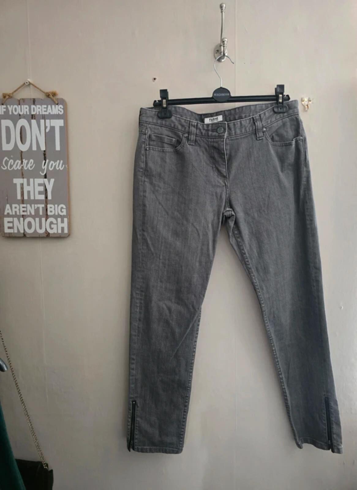 Farhi by Nicole Farhi Grey Slim Leg Jeans – Size 14 – Mid Rise Ankle Zip Detail