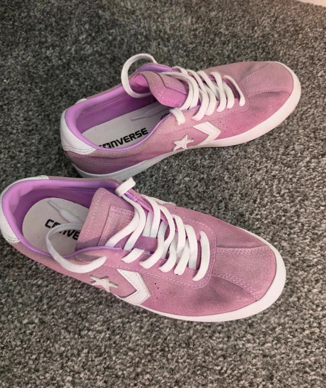 Converse Lilac Low Top Lace Up Canvas Trainers Sneakers Size 4