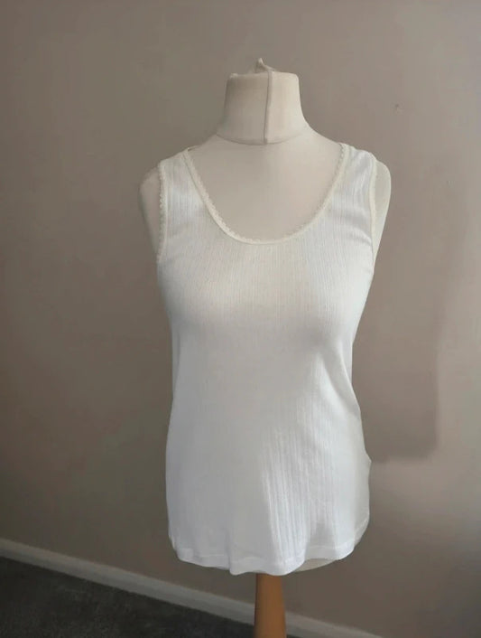 Primark White Thermolayer Thermal Sleeveless Vest Top L Size 14-16
