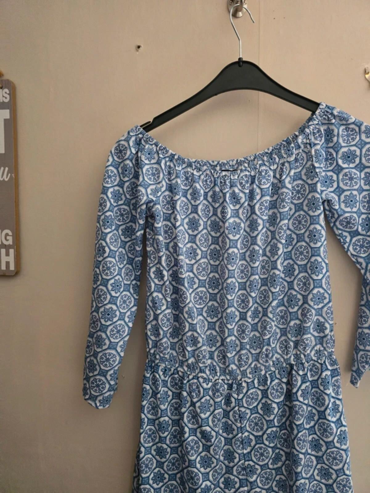 Boohoo Blue & White Patterned Off Shoulder Playsuit 3/4 Sleeves Size 10