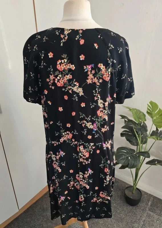 Phase Eight Black Floral Tie Front Dress Short Sleeves Size 16