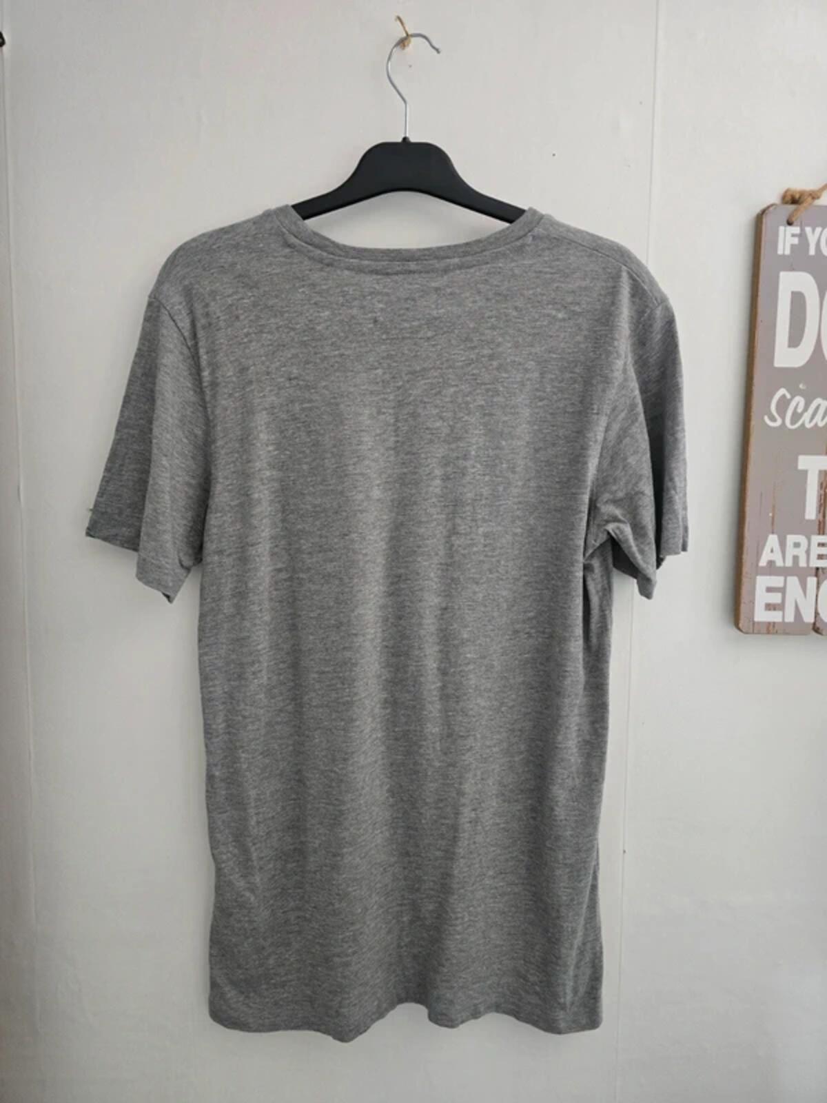 Stock & Hank Men's Grey Manhattan Graphic Crew Neck T-Shirt Size Medium