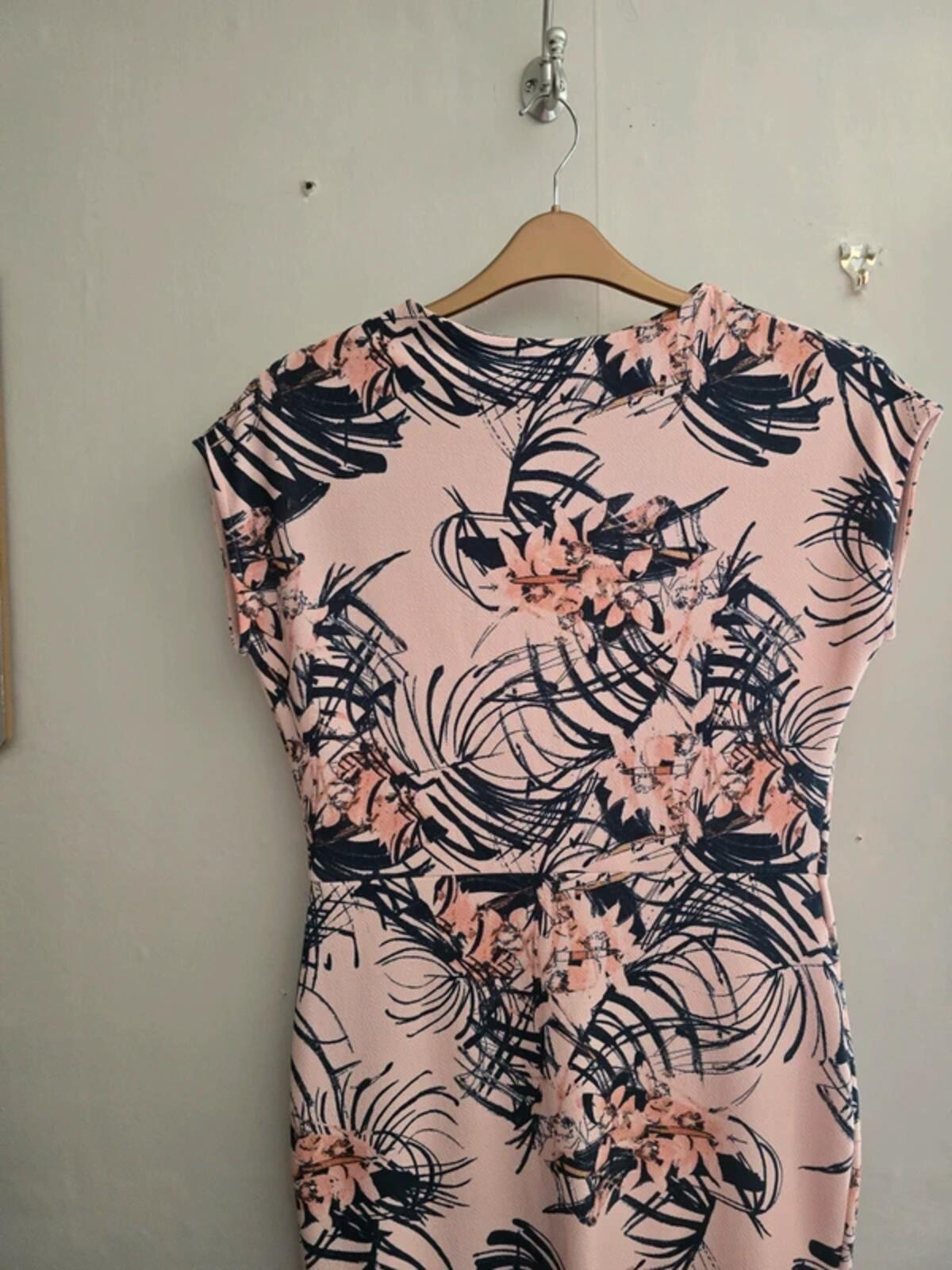 Next Light Pink & Black Floral Bodycon Dress – Size 12 – Knee Length