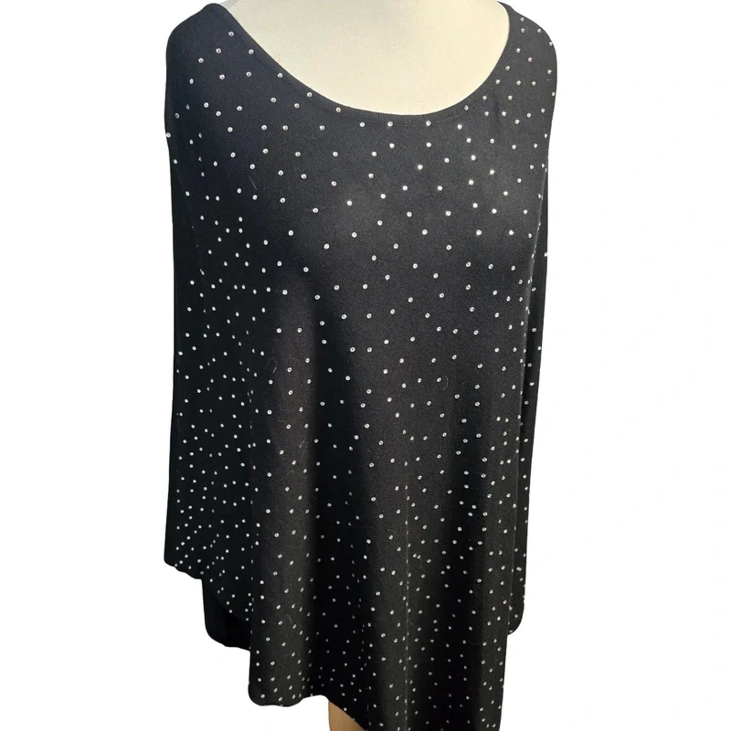 Frank Usher Poncho Black Size 16–20 Diamanté Detail / Layering