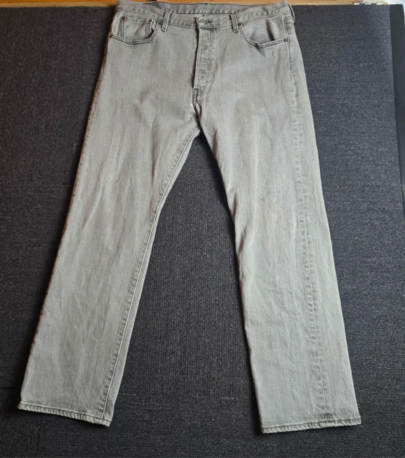 Vintage Levi’s 501 Grey Straight Leg Jeans Mens W36 L30