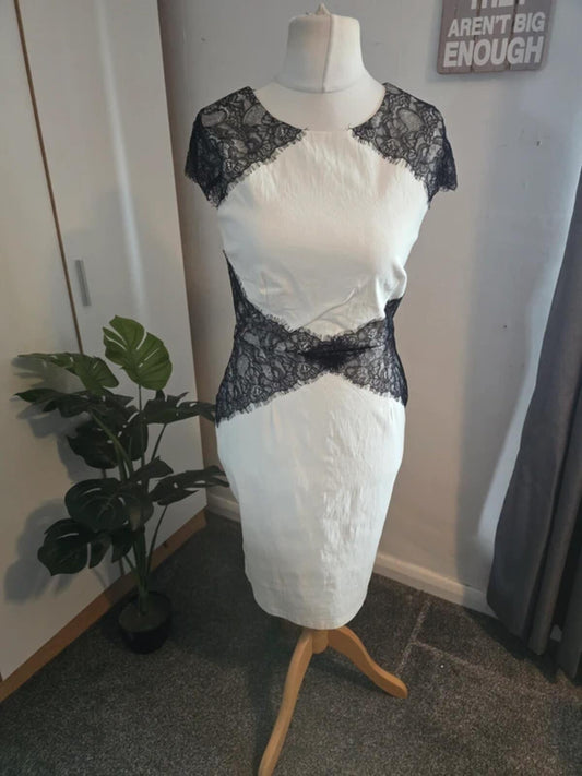 NWT Paper Dolls Lace Midi Dress Black & White - Size 14