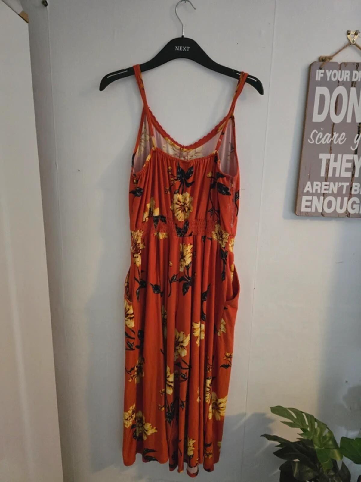 Bobbie Brooks Orange Floral Cropped Jumpsuit Med Size 12-14