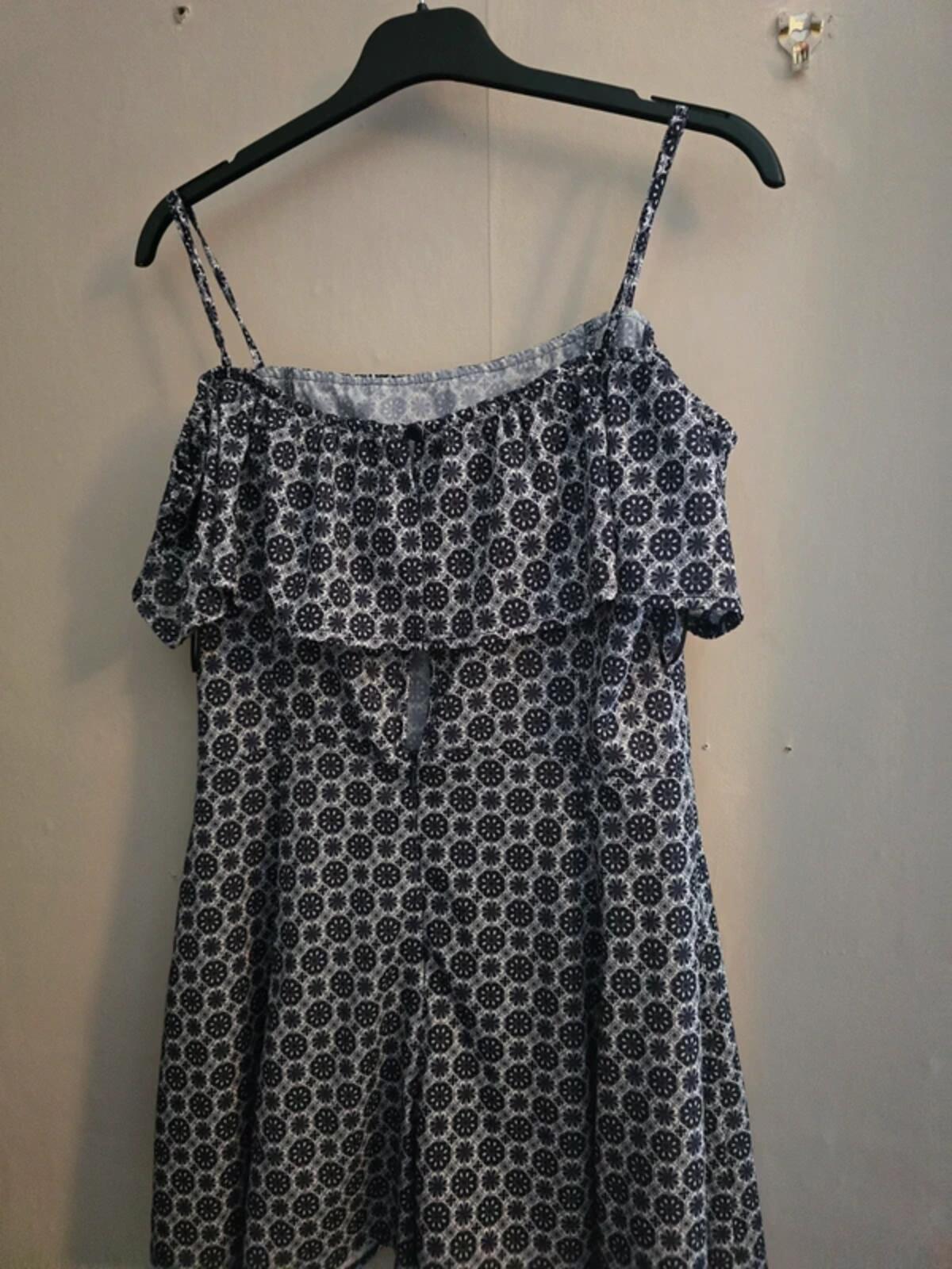 Miss Selfridge Navy White Playsuit Size 12 Cold Shoulder Floral Flared Playsuit