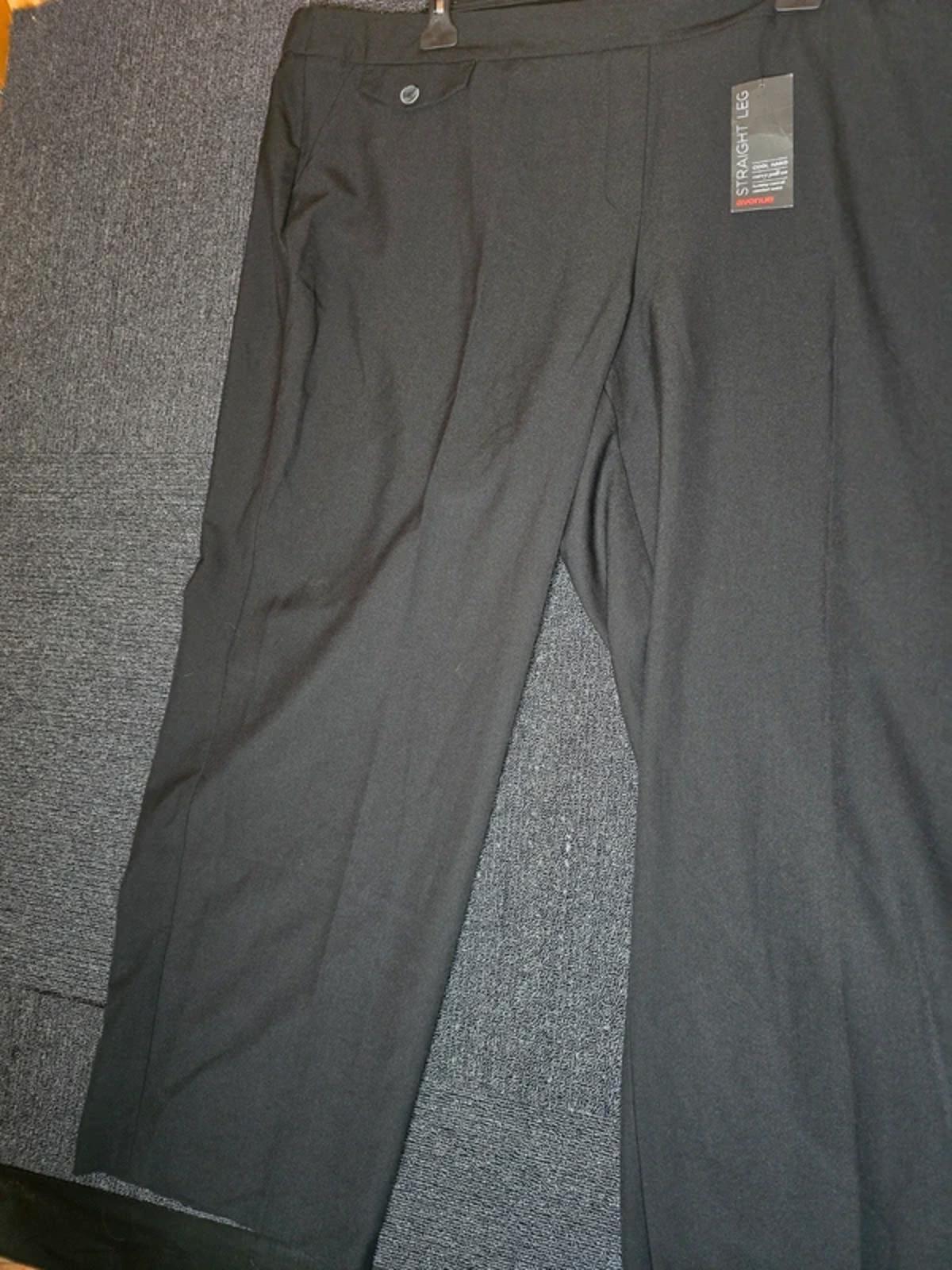 Avenue Black Straight Leg Work Trousers – Size 22 – Tummy Control – NWT