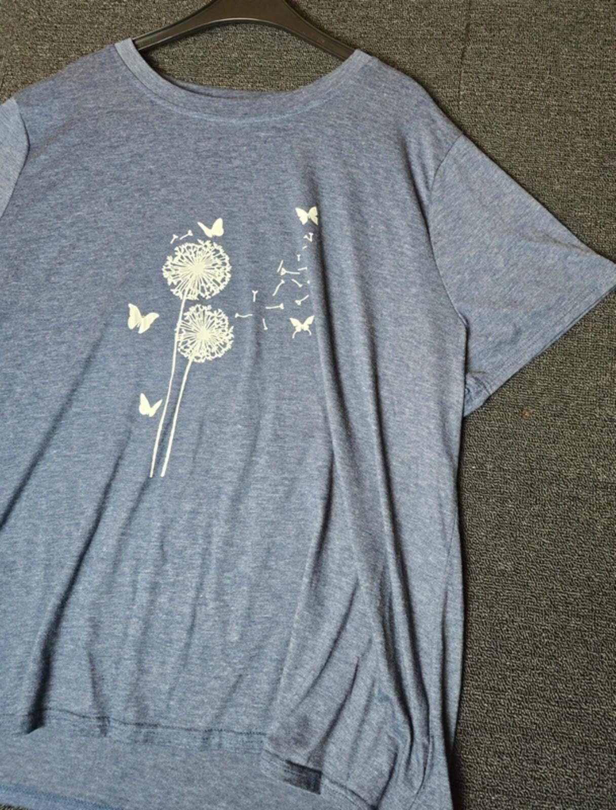 Navy & white short sleeved t-shirt 3XL size 22