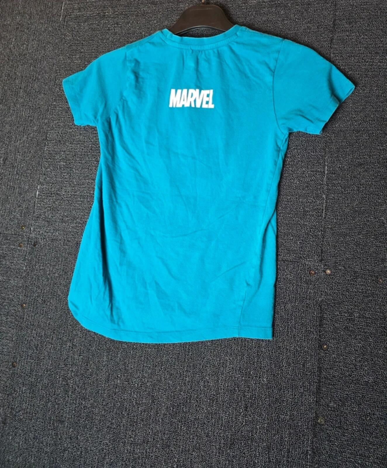 Primark Marvel teal short sleeved t-shirt 7/8 years boys