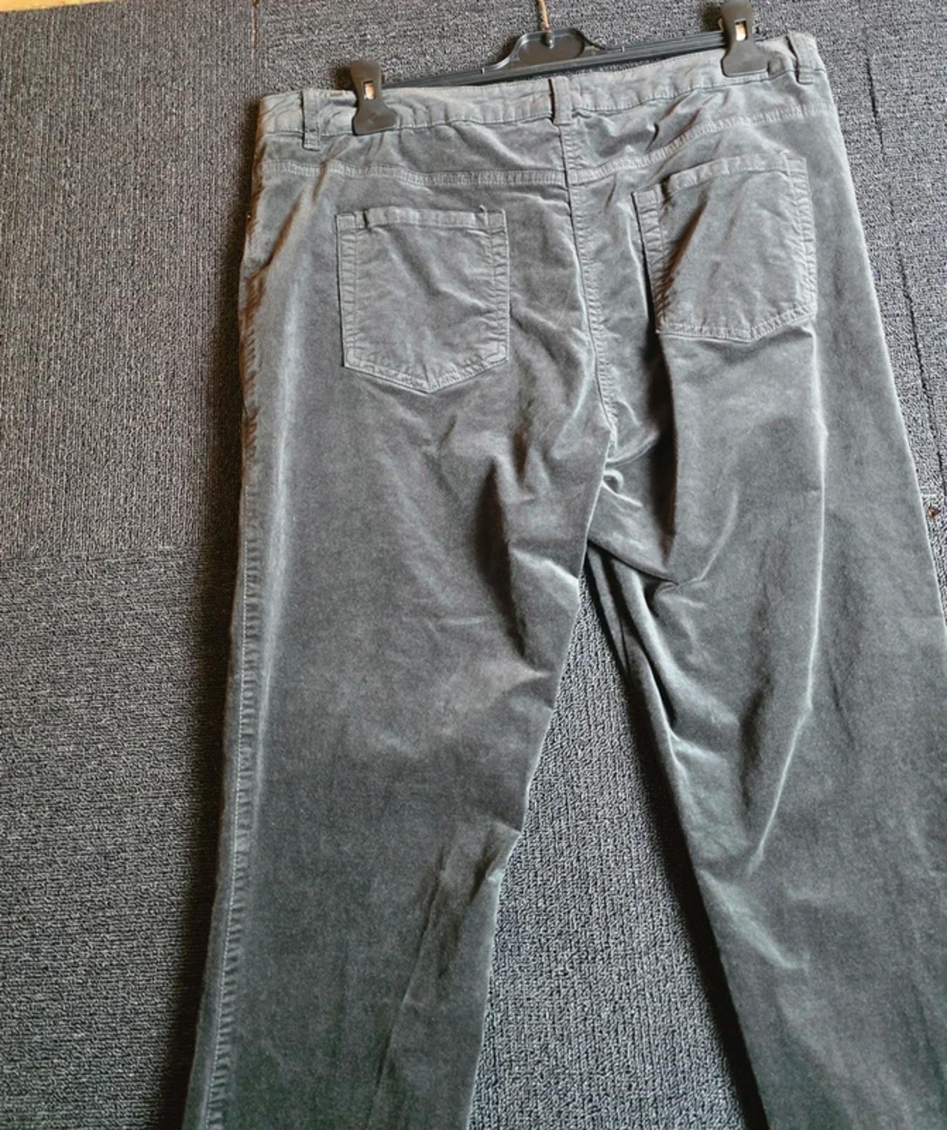 M&Co Dark Grey Velvet Feel Trousers Size 18R High Waist Slim Leg