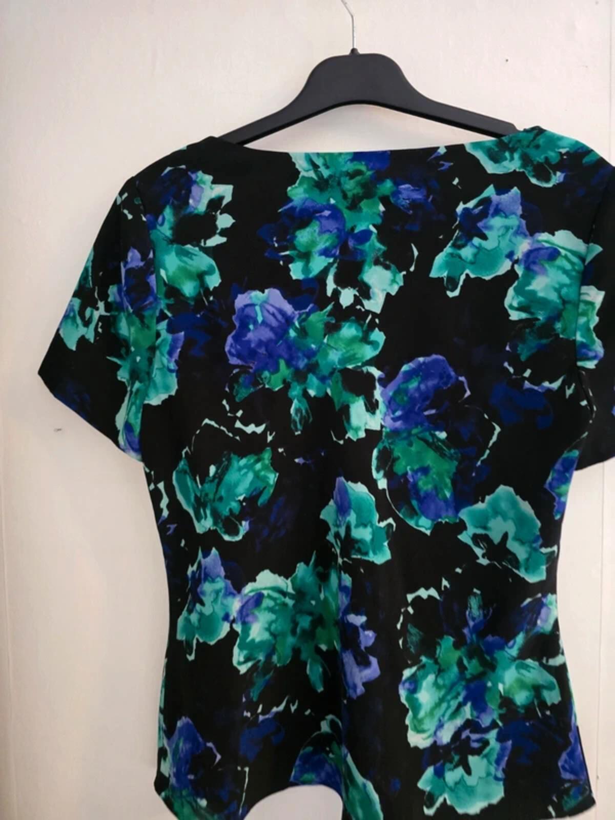 Jacques Vert Black Floral Short-Sleeved Lined Top Size 10