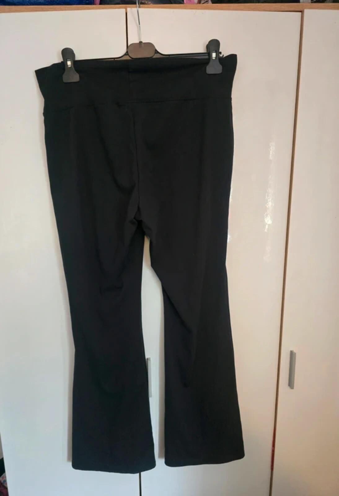 H&M Basic Black High-Waisted Flared Leggings L Size 16-18