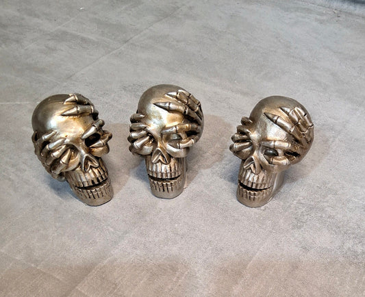 Set of 3 Halloween Skull Ornaments – ‘See No Evil’ Design – Lightweight Decor