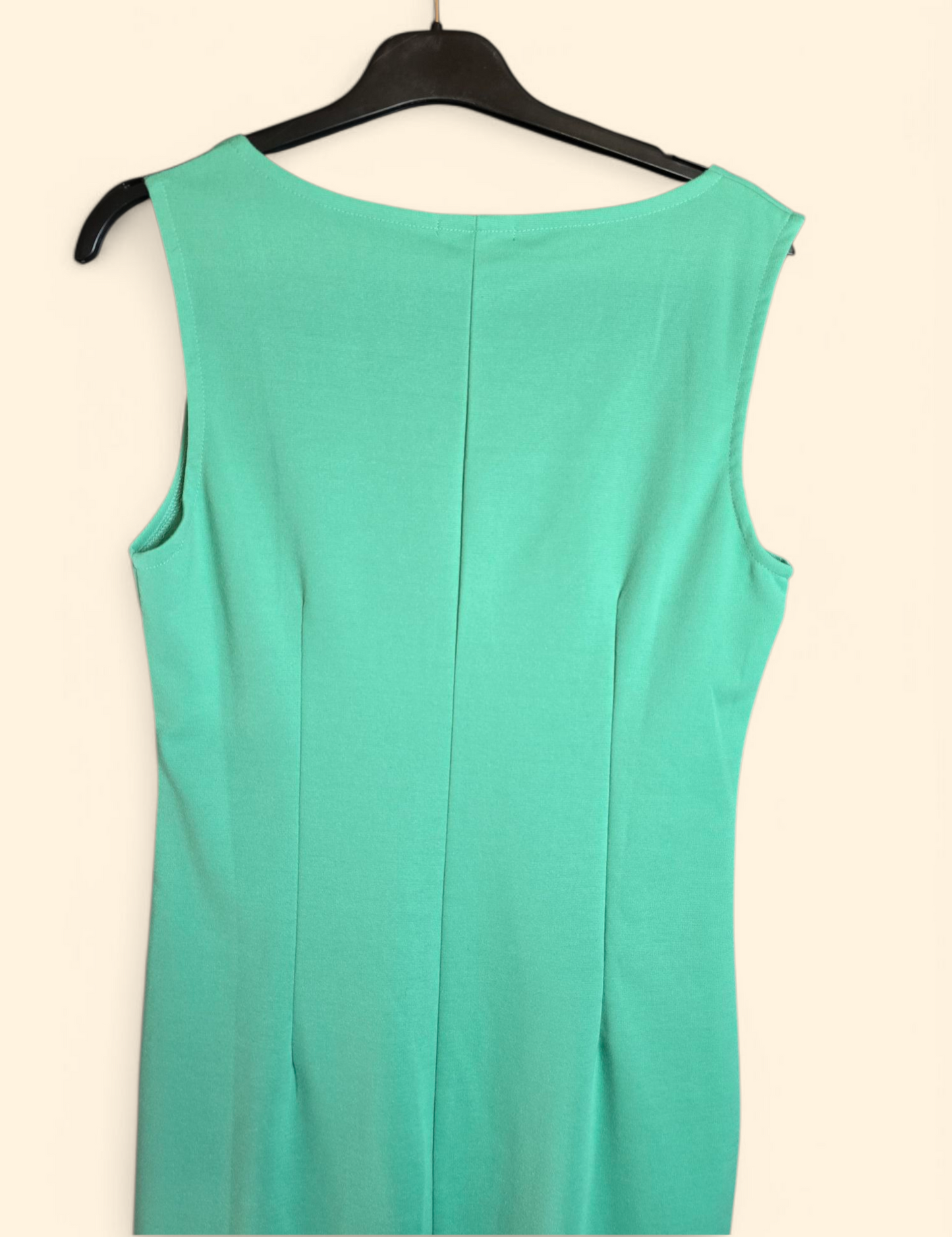 Mandi light green sleeveless bodycon dress size 10 New