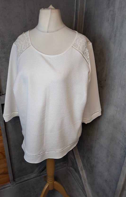 Marks & Spencer Ivory Textured Lace Shoulder Top | Size 20 | 3/4 Sleeve Plus Size Blouse