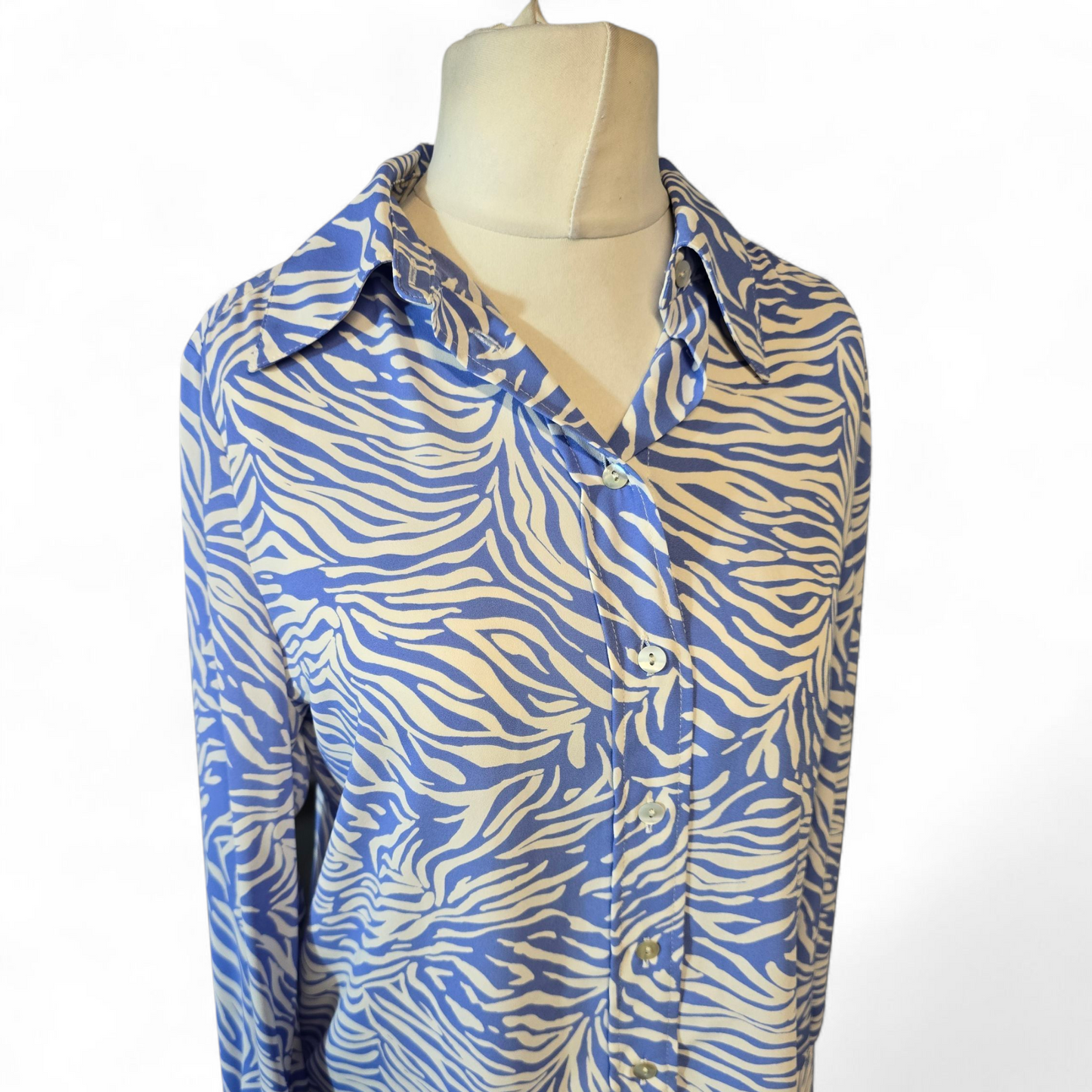 Marks & Spencer Blue & White Patterned Shirt – Oversized Button-Up – Size 10