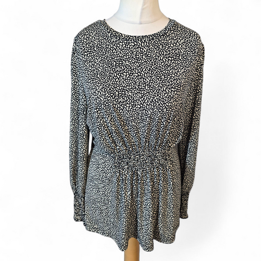 Tu Black & Cream Animal Print Top – Size 16 – NWT RRP £14