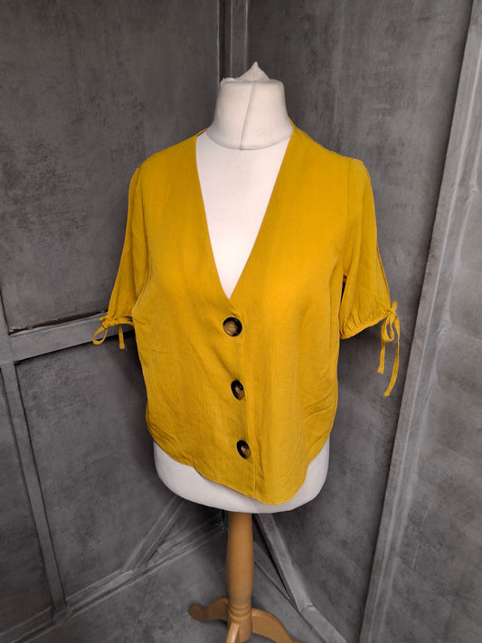 George Mustard Tie-Sleeve Button Top – Size 14 – Sunshine in Shirt Form 🌼 (NWT)
