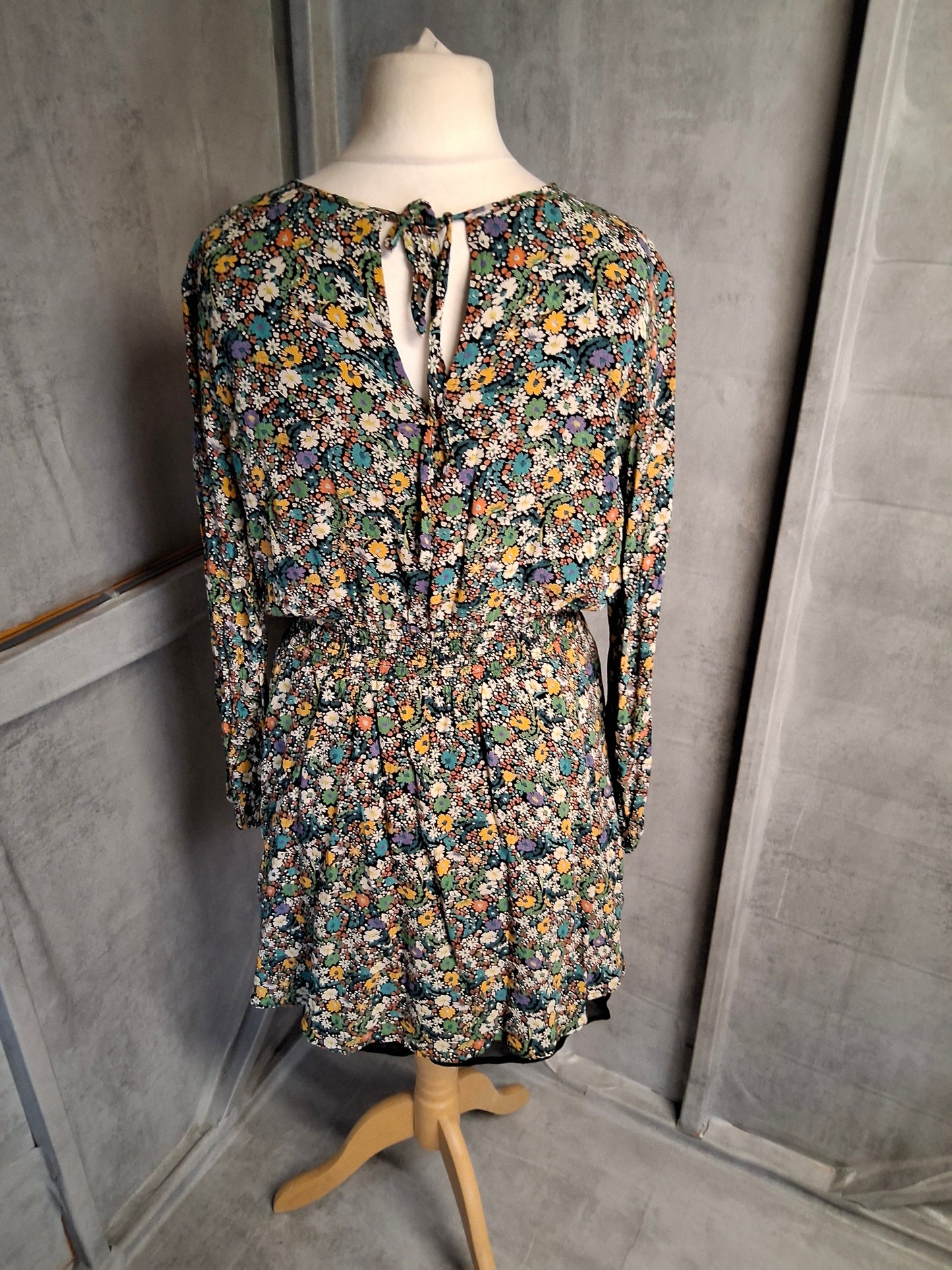 Next Multicoloured Floral Long Sleeve Knee Length Dress – Size 10