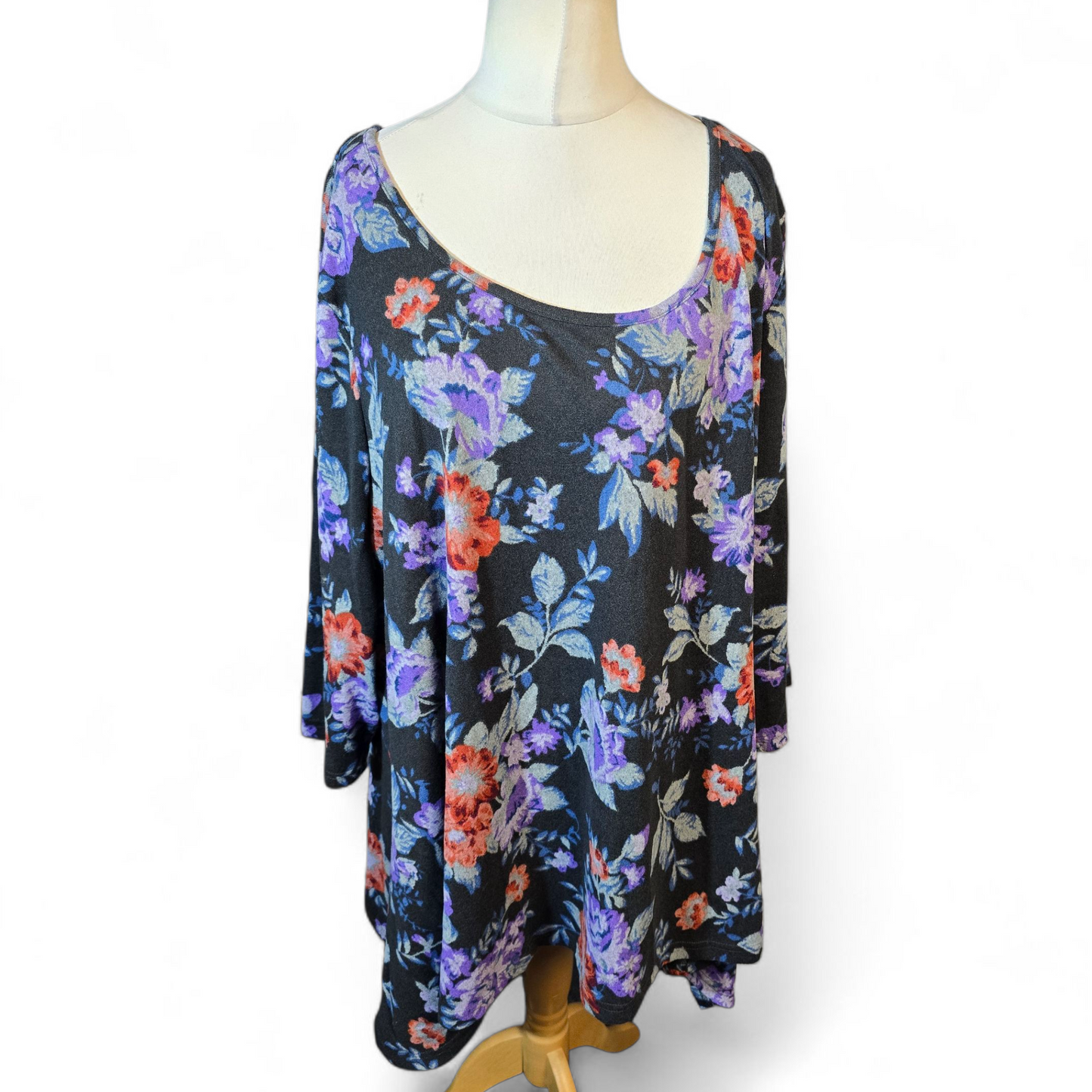 Evans/Yours? Multicoloured Floral Longline Jumper – Size 30/32