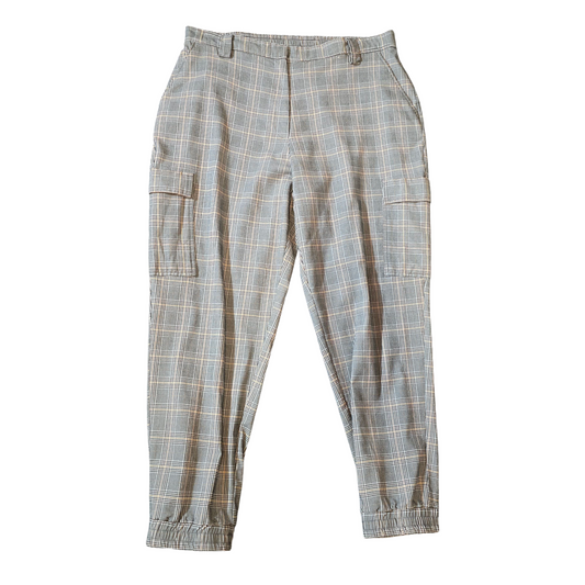 Primark Grey Checked Cargo Trousers – Size 18 – Cuffed Comfort Meets Cool Utility Style