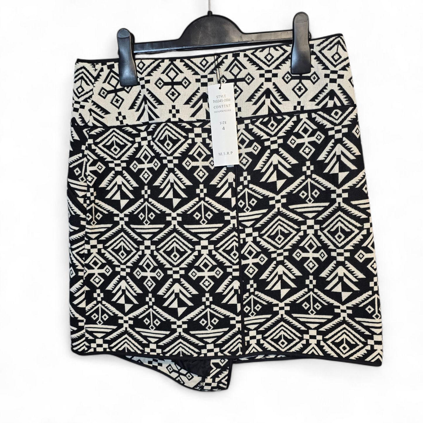 For Cynthia Cream & Black Wrap Mini Skirt – Aztec Print – Zip Front – NWT – Size 8 (Would Fit size 10/12)