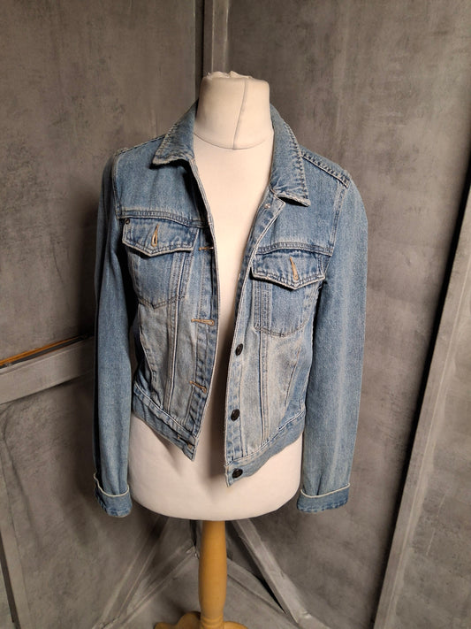 Topshop Moto Classic Light Wash Denim Jacket – Size 10 – Timeless Cool
