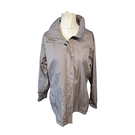 Regatta Beige Waterproof Hydrafort Jacket – Size 18 – Foldaway Hood
