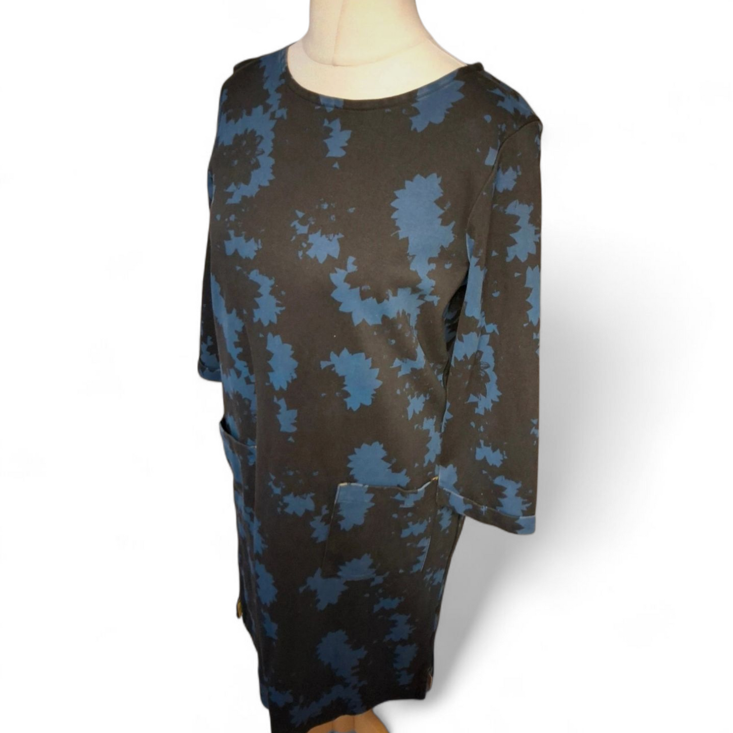 White Stuff Navy Blue Floral Cotton Midi Dress UK size 12 | Pockets | 3/4 Sleeve | Everyday Casual Style