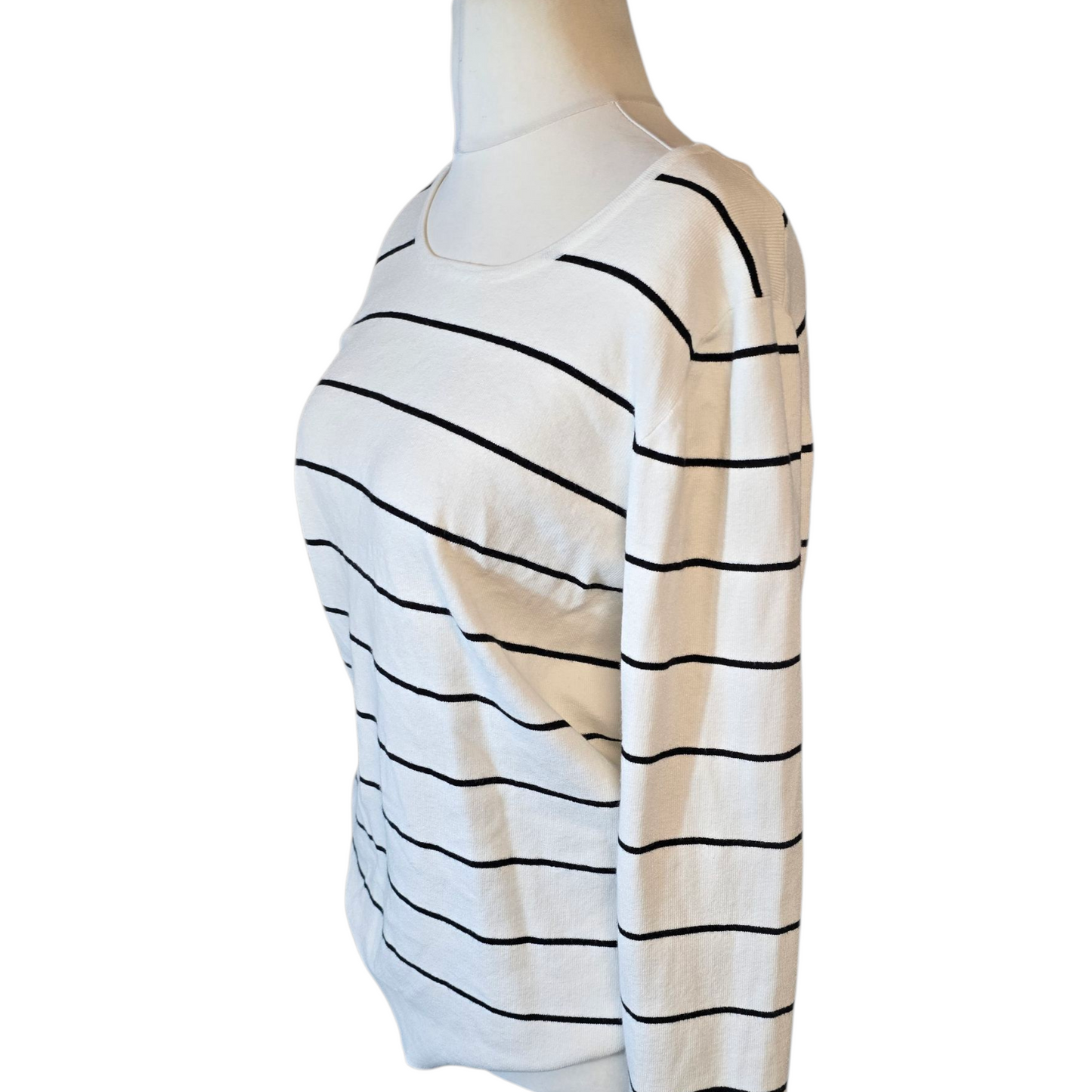 Kirkland Signature White & Black Striped Jumper – Size XL (UK size 16)