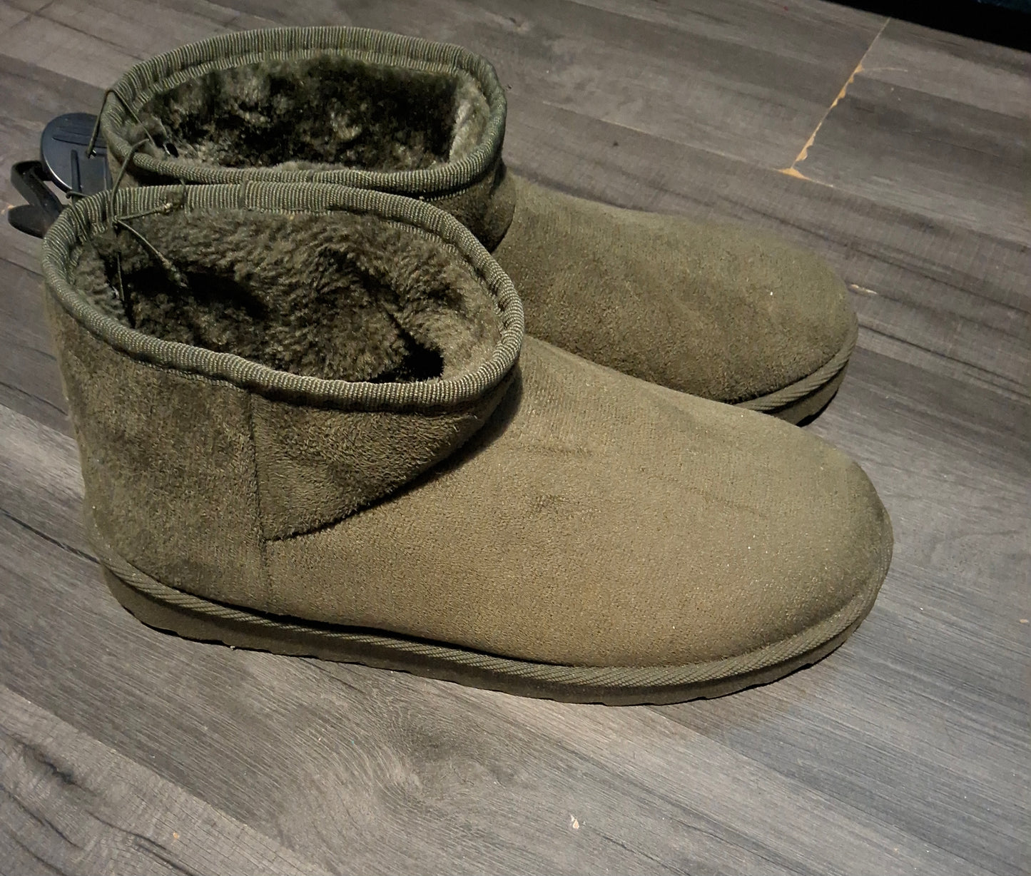 Primark Khaki Green Suede Ankle Boots – Size 6 – NWT