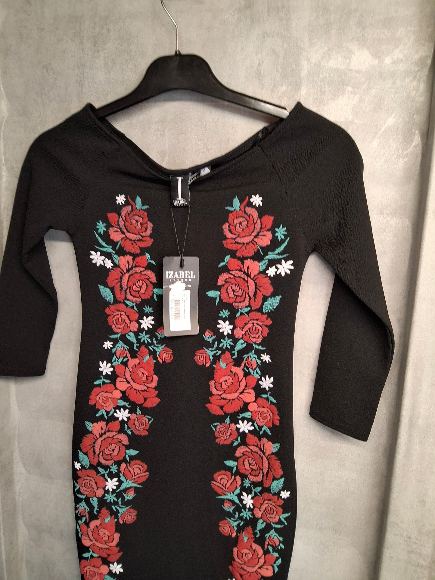Izabel London Black Floral Bodycon Dress – Size 8 – NWT