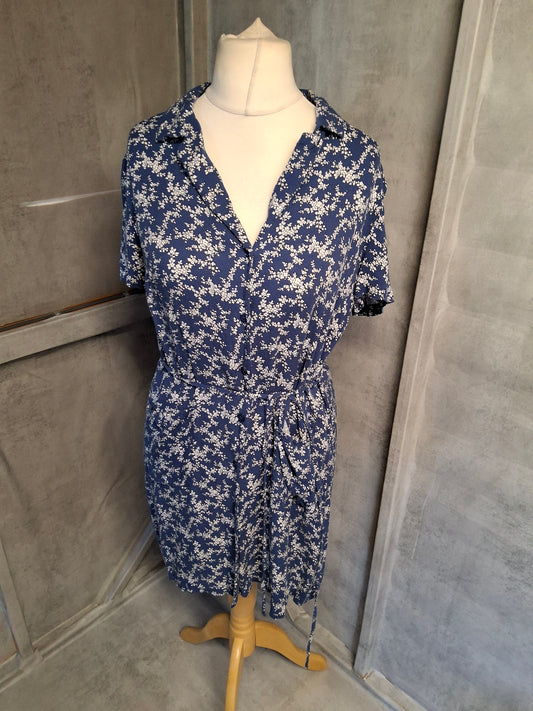 French Connection Blue Floral Shirt Dress – Size M (UK Size 10/12) – Mini Viscose Style
