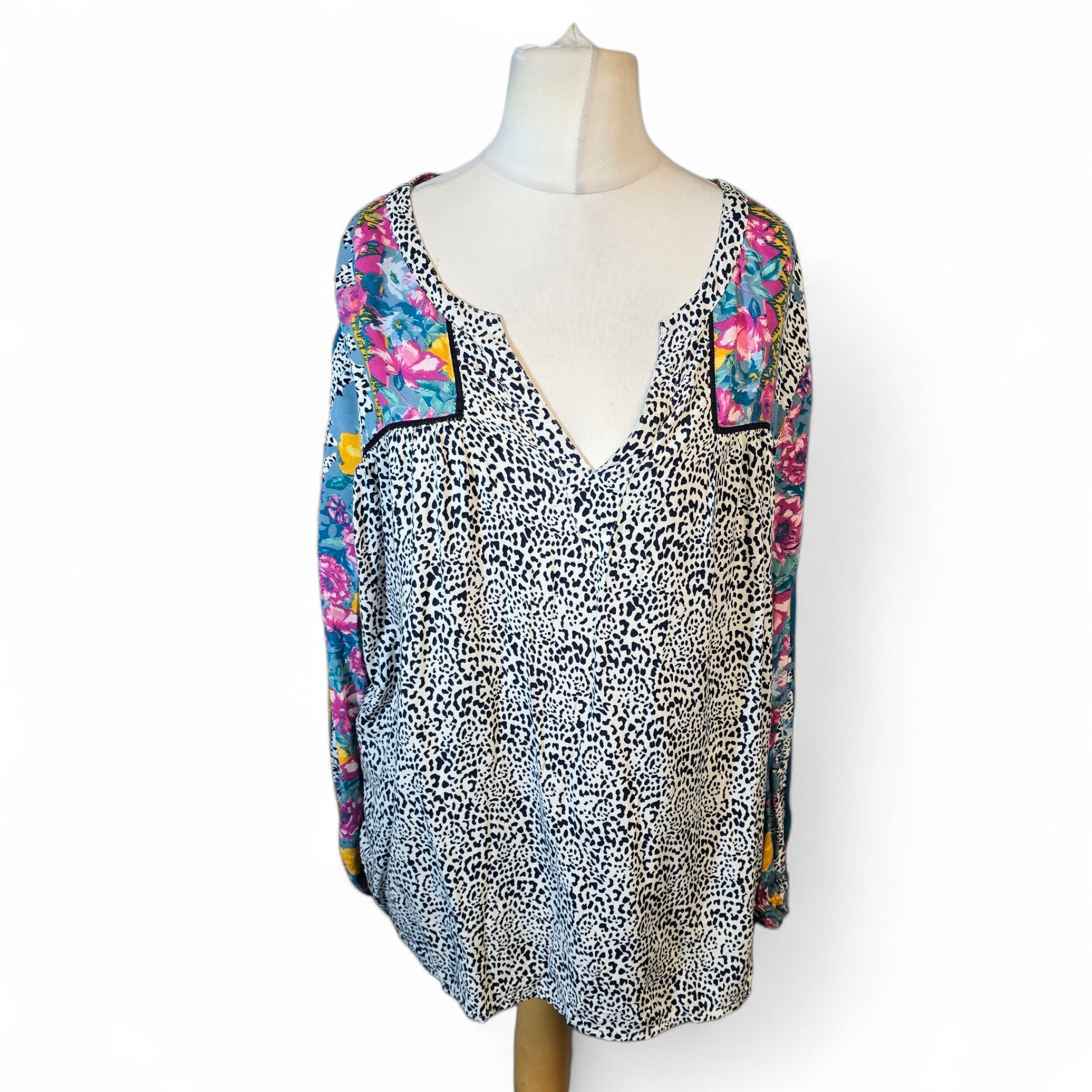 Tu Multicoloured Floral & Animal Print Blouse – Size 22