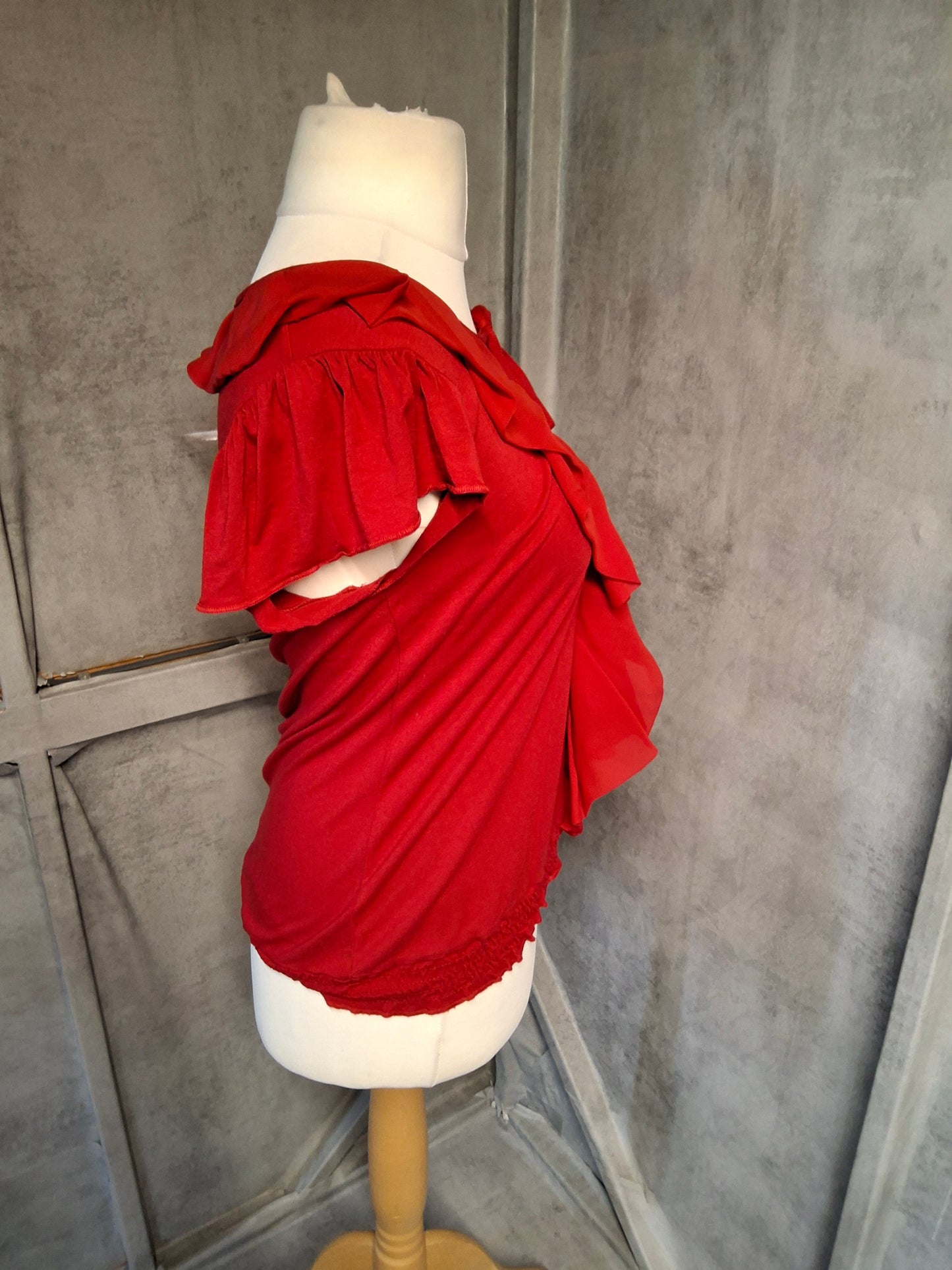 Debenhams Petite Red Ruffle Top – Size 12 | Short Sleeve, Tie Front & Flirty Statement Style