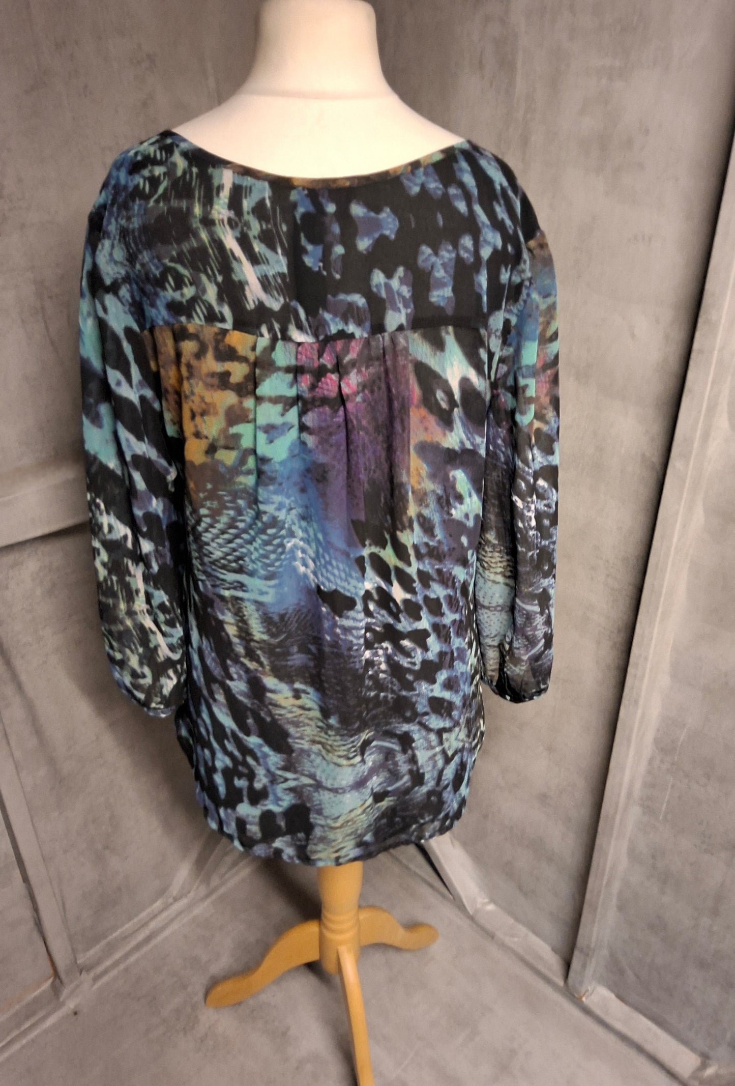 Together Sheer Gem V-Neck Blouse – Size M (UK size 14/16) Statement Top