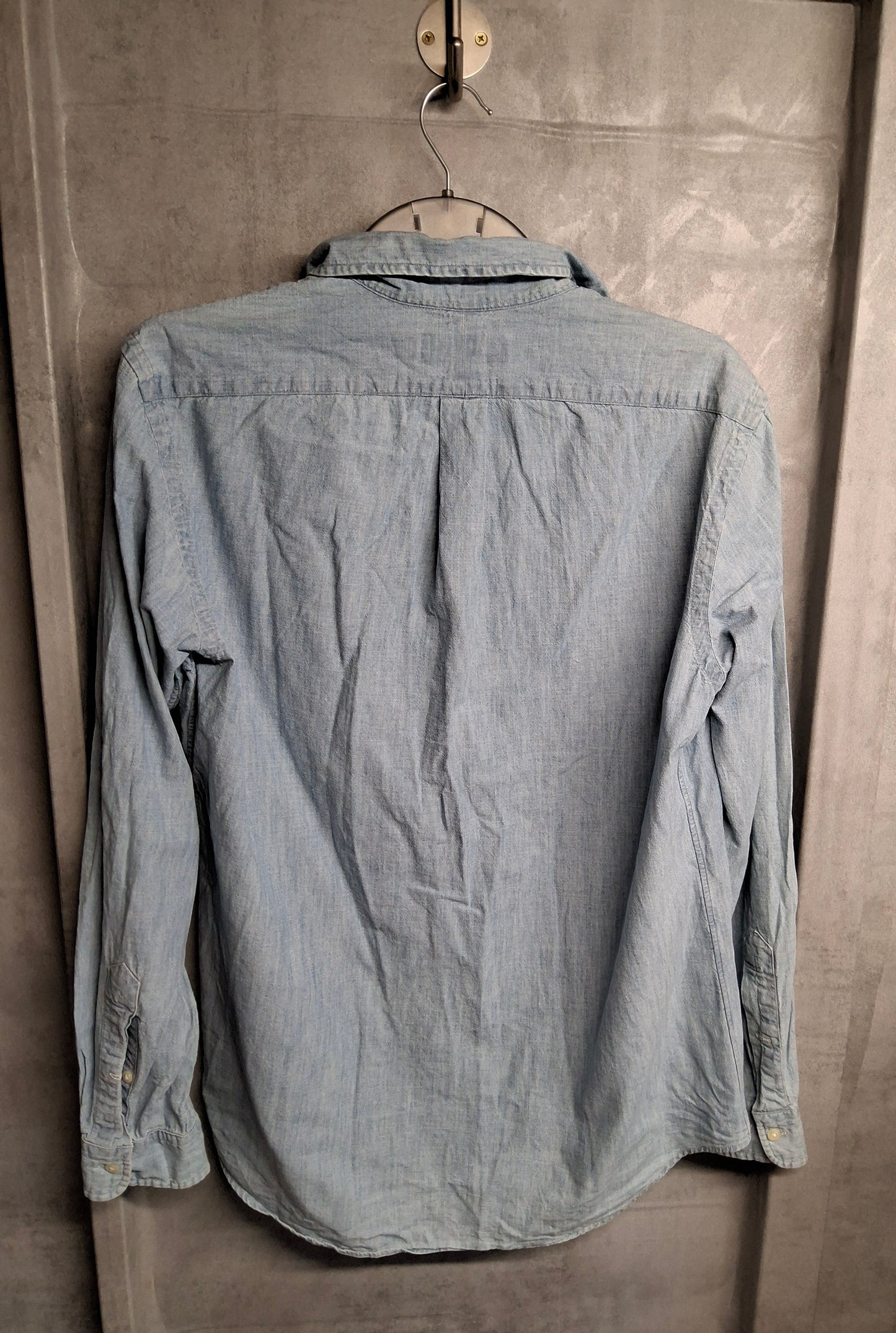 Ralph Lauren Men’s Denim Blue Shirt – Long Sleeve – Classic Fit – 100% Cotton – Size M