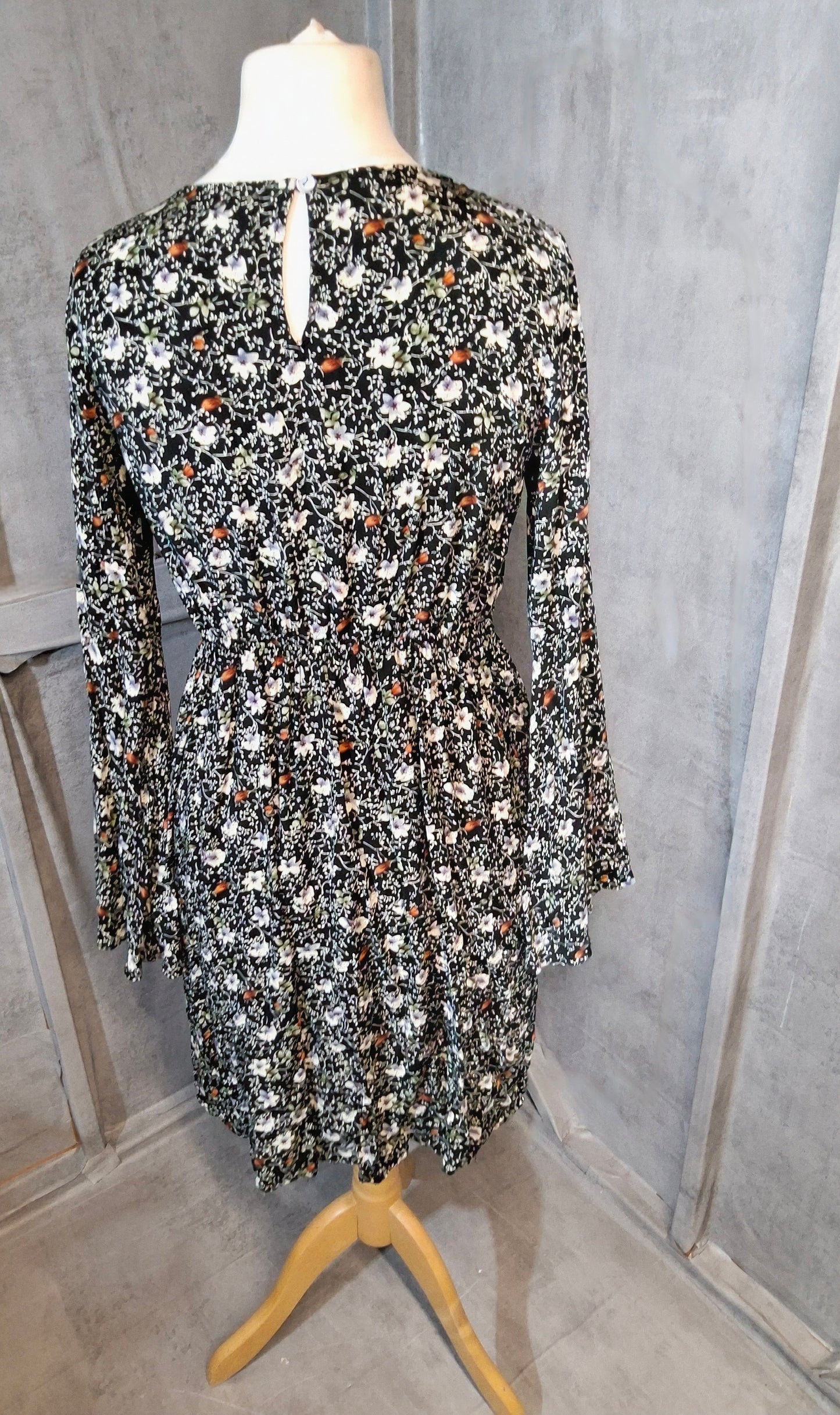 Brave Soul Black Floral Dress – Long Sleeve with Flared Cuffs – Size 10