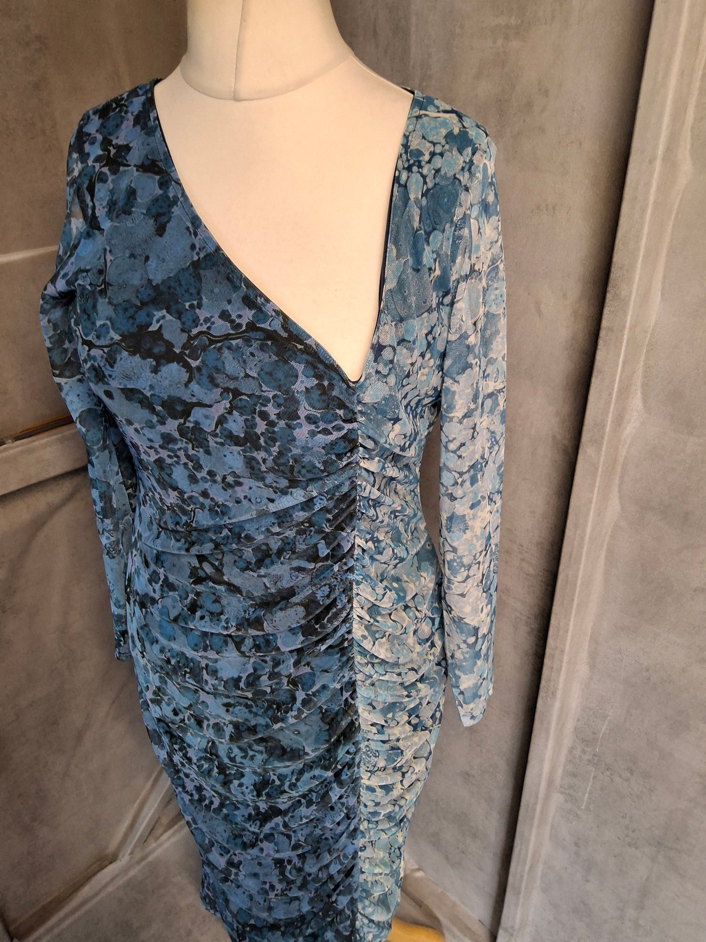 Warehouse Petite Blue Ruched Midi Dress – Size 14