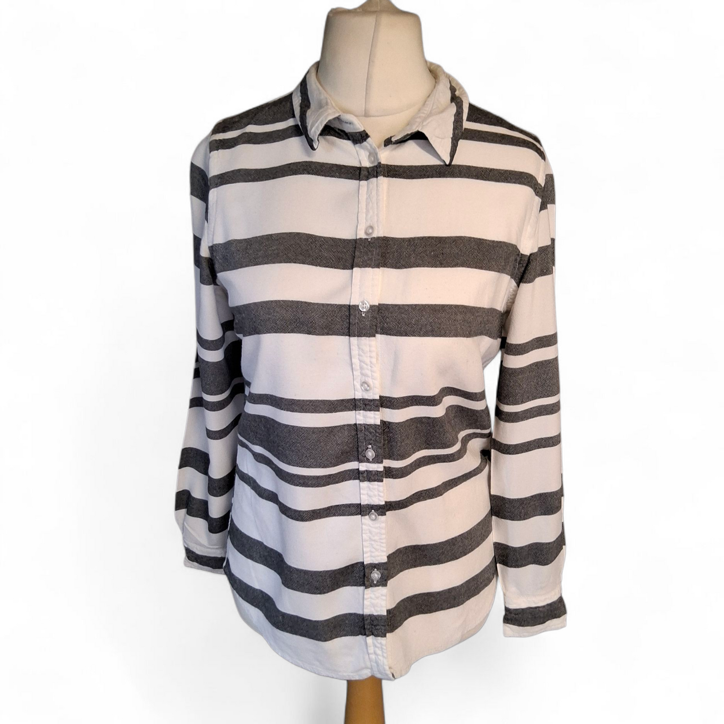 George Grey & White Striped Shirt – Size 12 – 100% Viscose